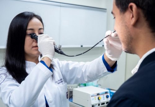 Nasolaringoscopía Dra. Monserrath Acosta